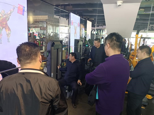 体验健身器材 体验健身器材